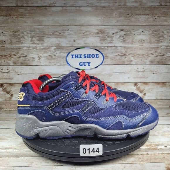 NEW BALANCE 850 MEN'S SIZE 10 BLUE INSPIRE THE DREAM ATHLETIC SHOES